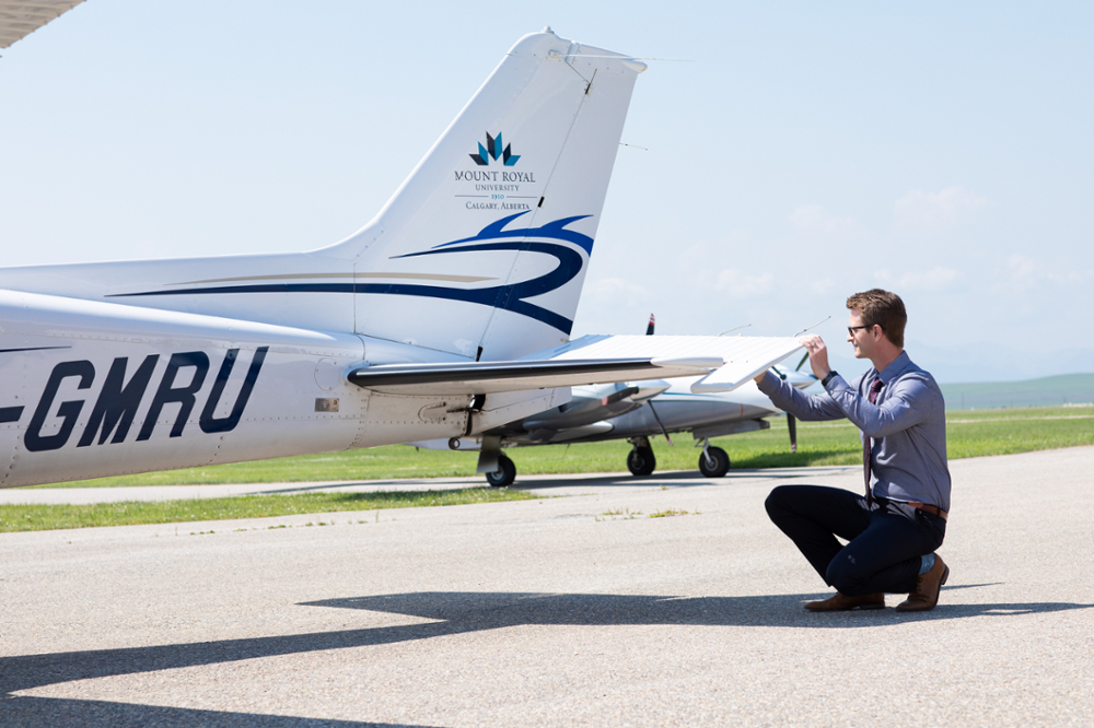Student-inspecting-aircraft-stabilizer.jpg