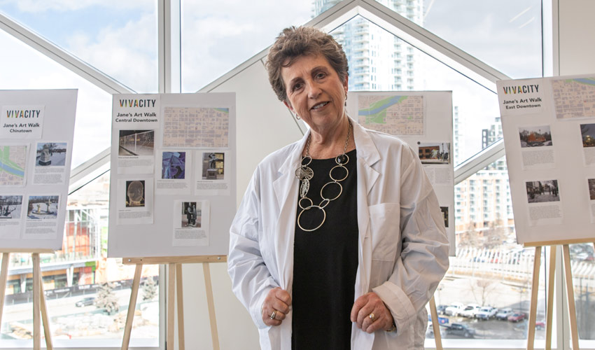 Assistant Professor Catherine Pearl teaches a civic innovation course as part of the challenge.