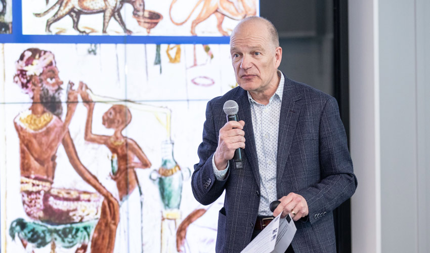 David Clemis talks about alcohol through history