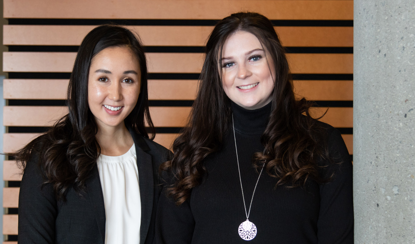 Photo of Third-year business students Paige Cloutier and Deianeira Champion.