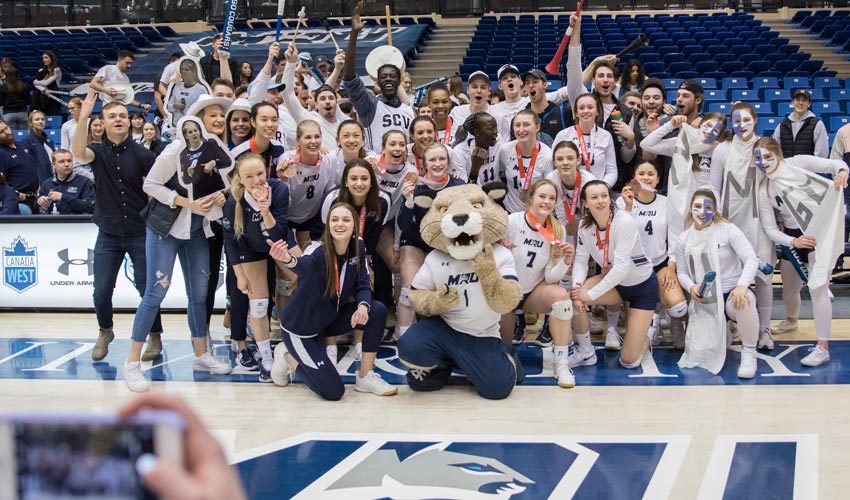 content_news_cougars_celebration.jpg