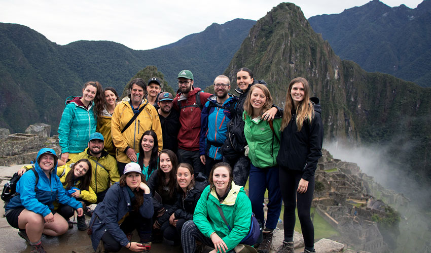 Peruvian field school