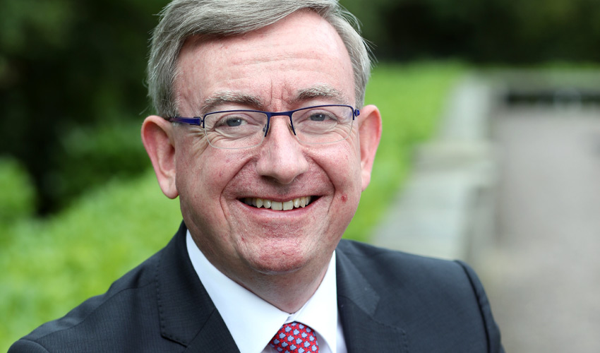 Professor Ciarán Ó hÓgartaigh, PhD.