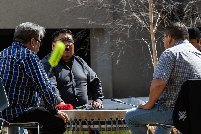 Turning Robe drummers from Siksika