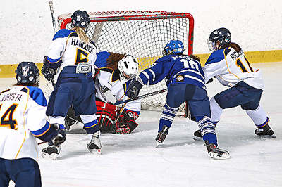 Cougar women's hockey
