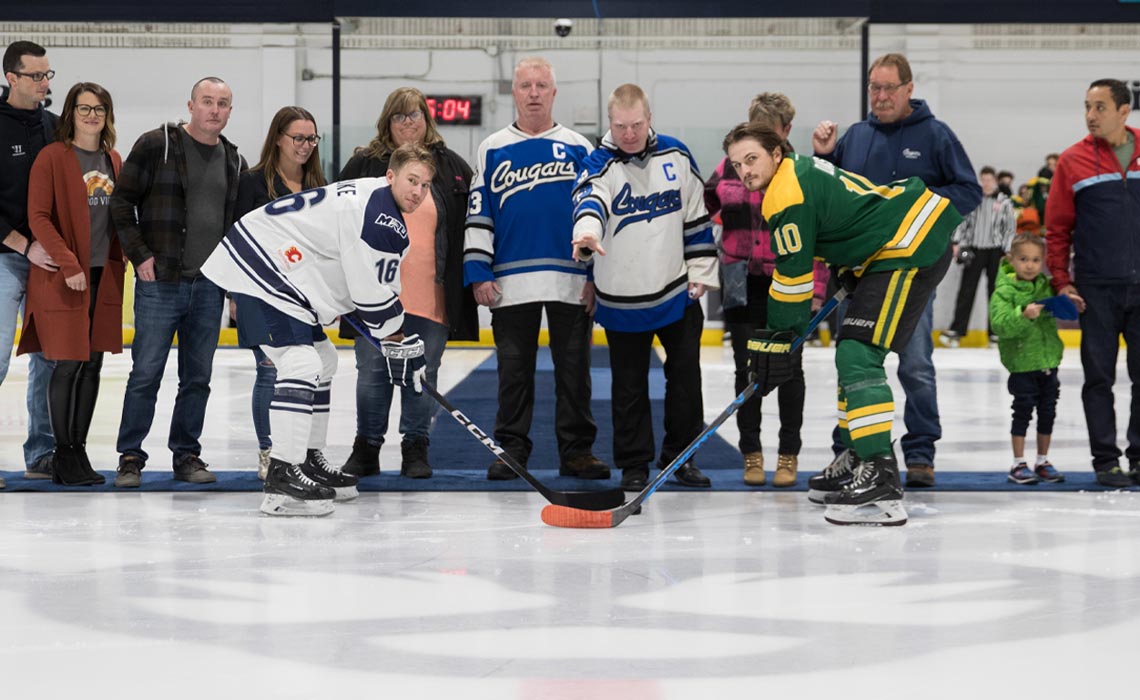 On Sept. 29, the Callaghan family attended the Cougars’ men’s hockey game for a pregame ceremonial puck drop with Connor Blake and others to mark the gift.