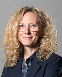 Dr. Kari Roberts (Academic Staff Member)