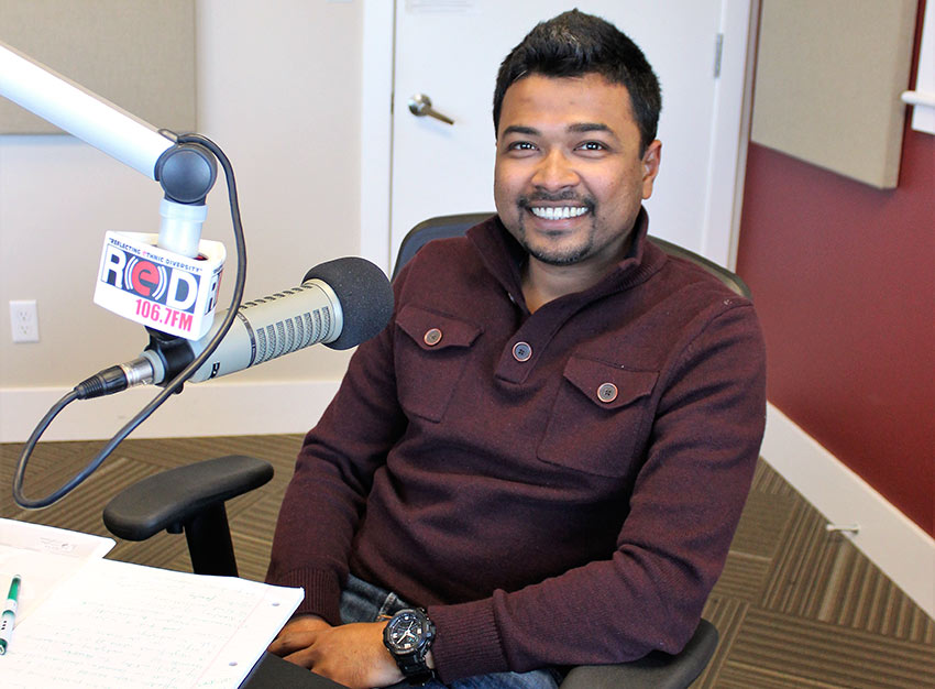 Anupam Das FM radio