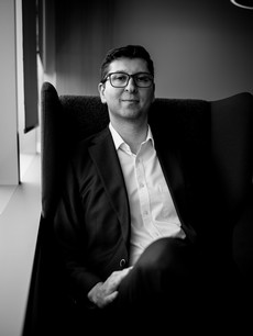 Mauricio Latapí, Ph.D., Assistant Professor