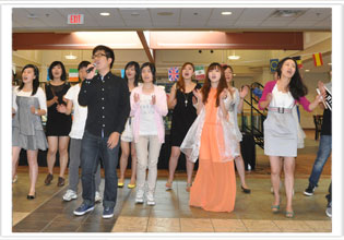 Students from SUFE perform at August's Cultural Demonstrations